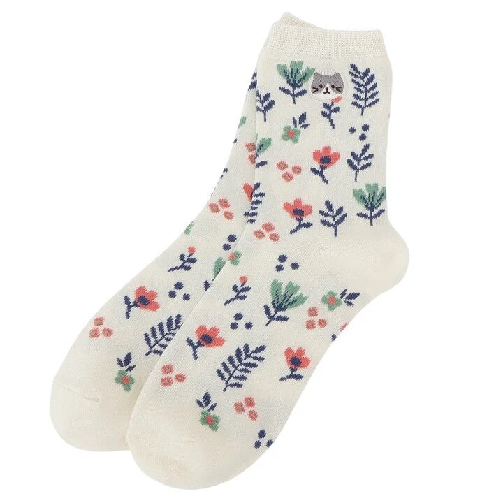 Crew Socks - Flowers and Cat Pattern - Fuku Fuku Nyanko
