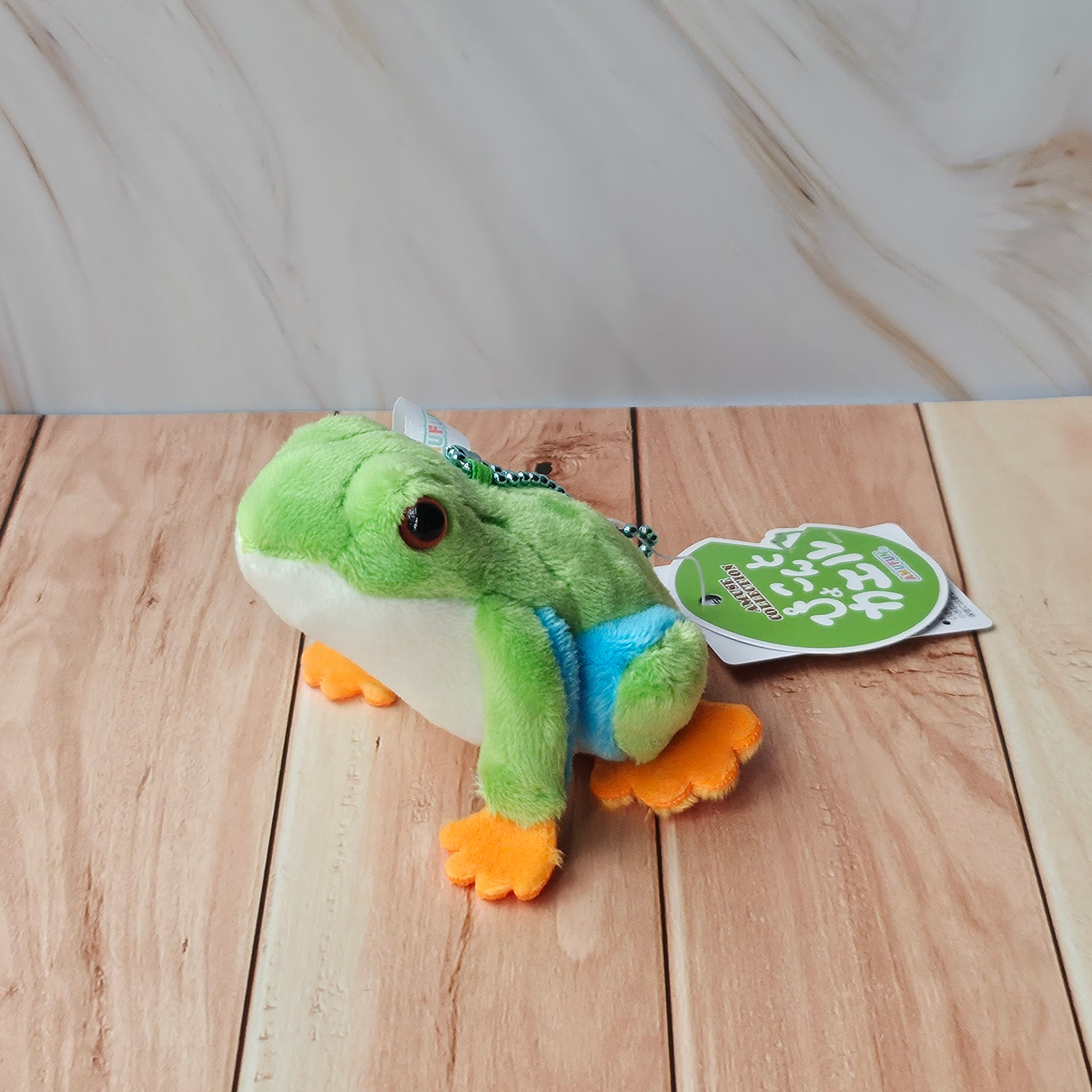 Frog - Pocket Aquarium - Adorable Plush Keychain