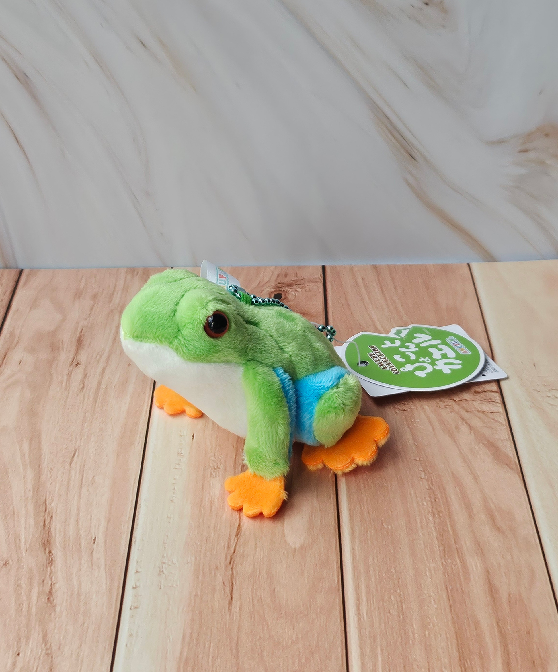 Frog - Pocket Aquarium - Adorable Plush Keychain