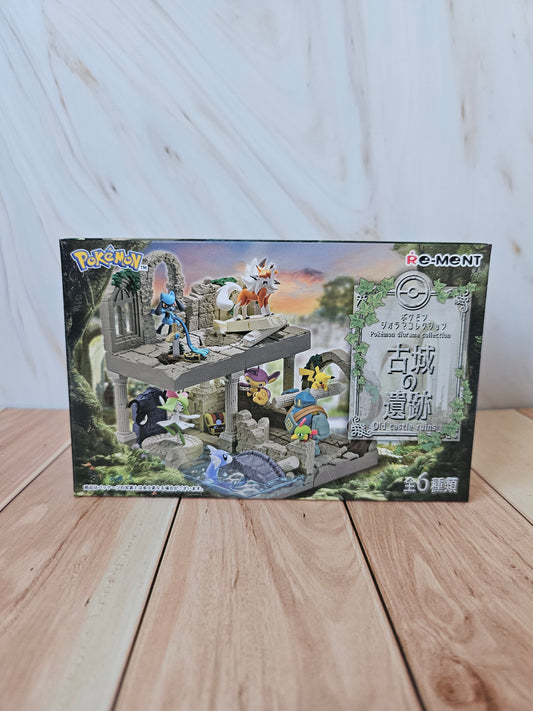 Diorama Collection Old Castle Ruins - Blind Box