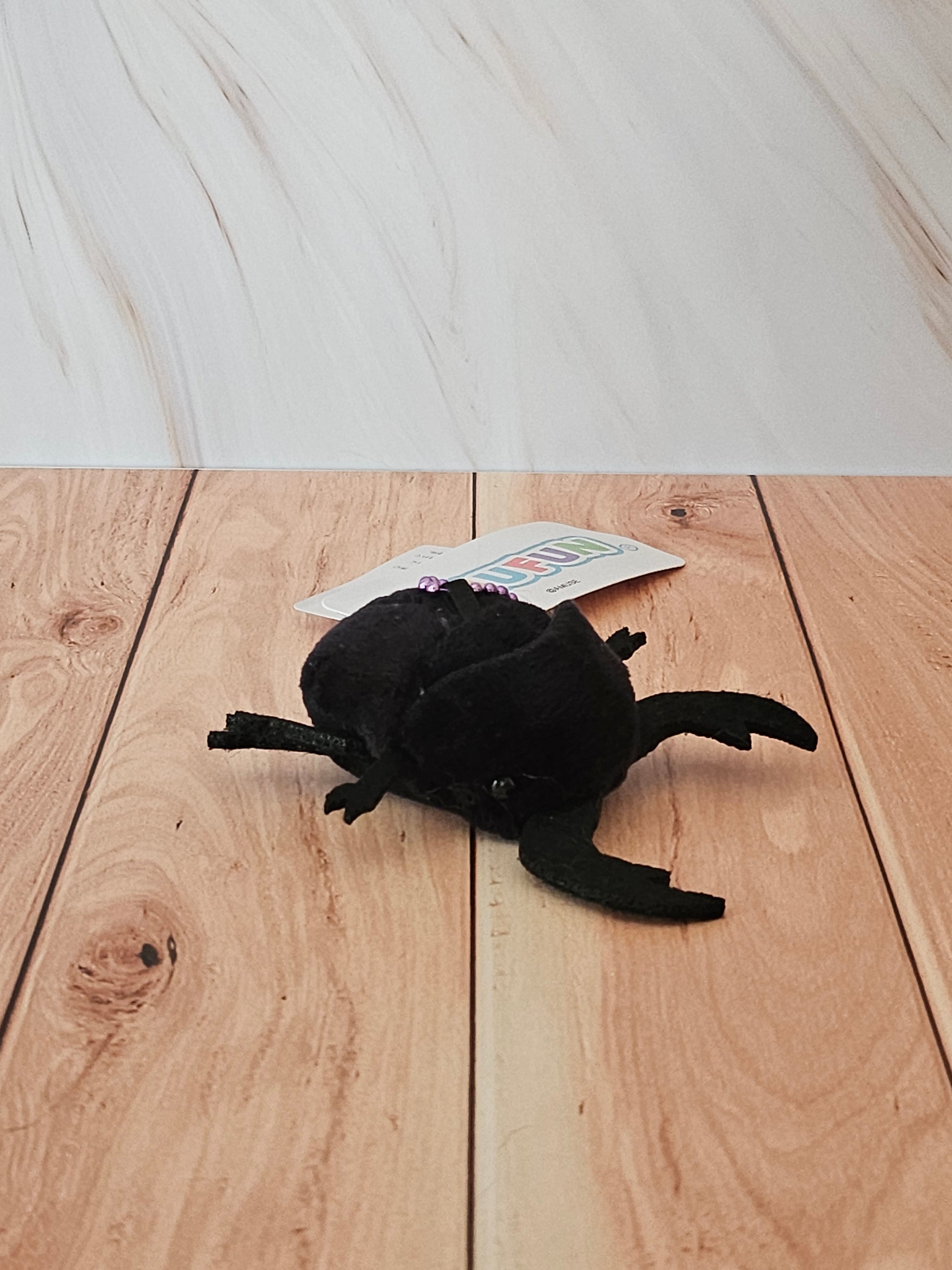 Arthropods - Puchimaru - Mini Beetle Bean-filled Plush Keychain