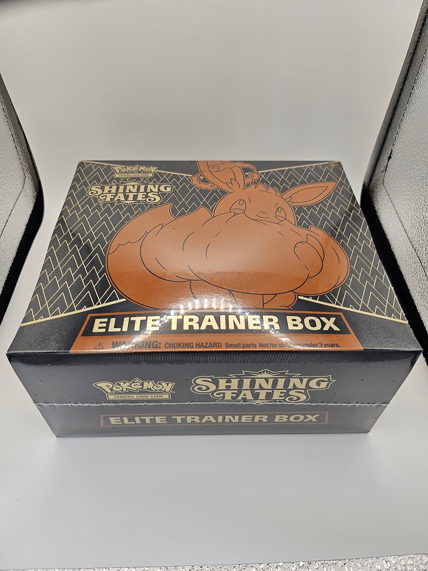 Pokemon - Shining Fates Elite Trainer Box - Sealed