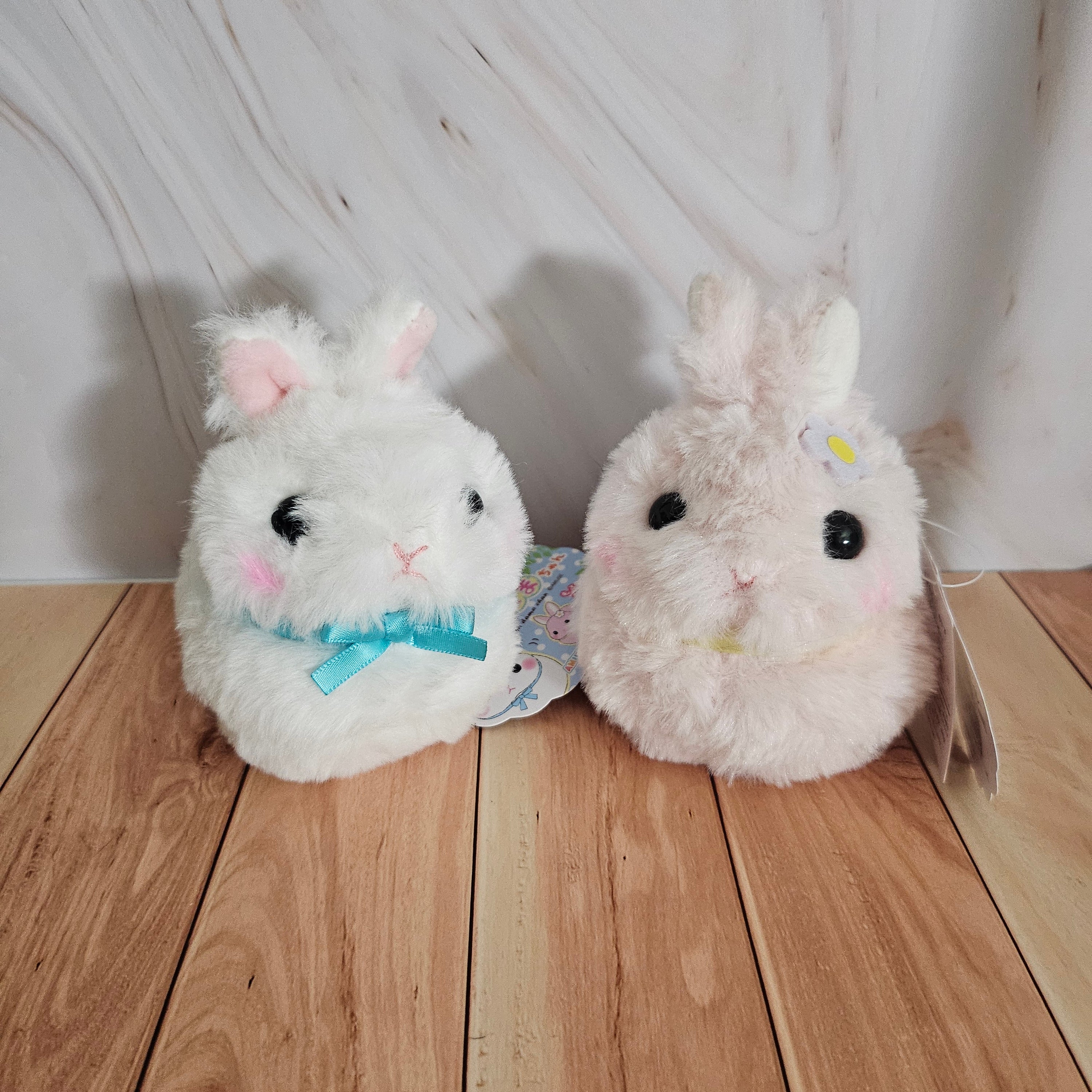 Usadama Fluffy Rabbit - Adorable Soft - Plush Keychain