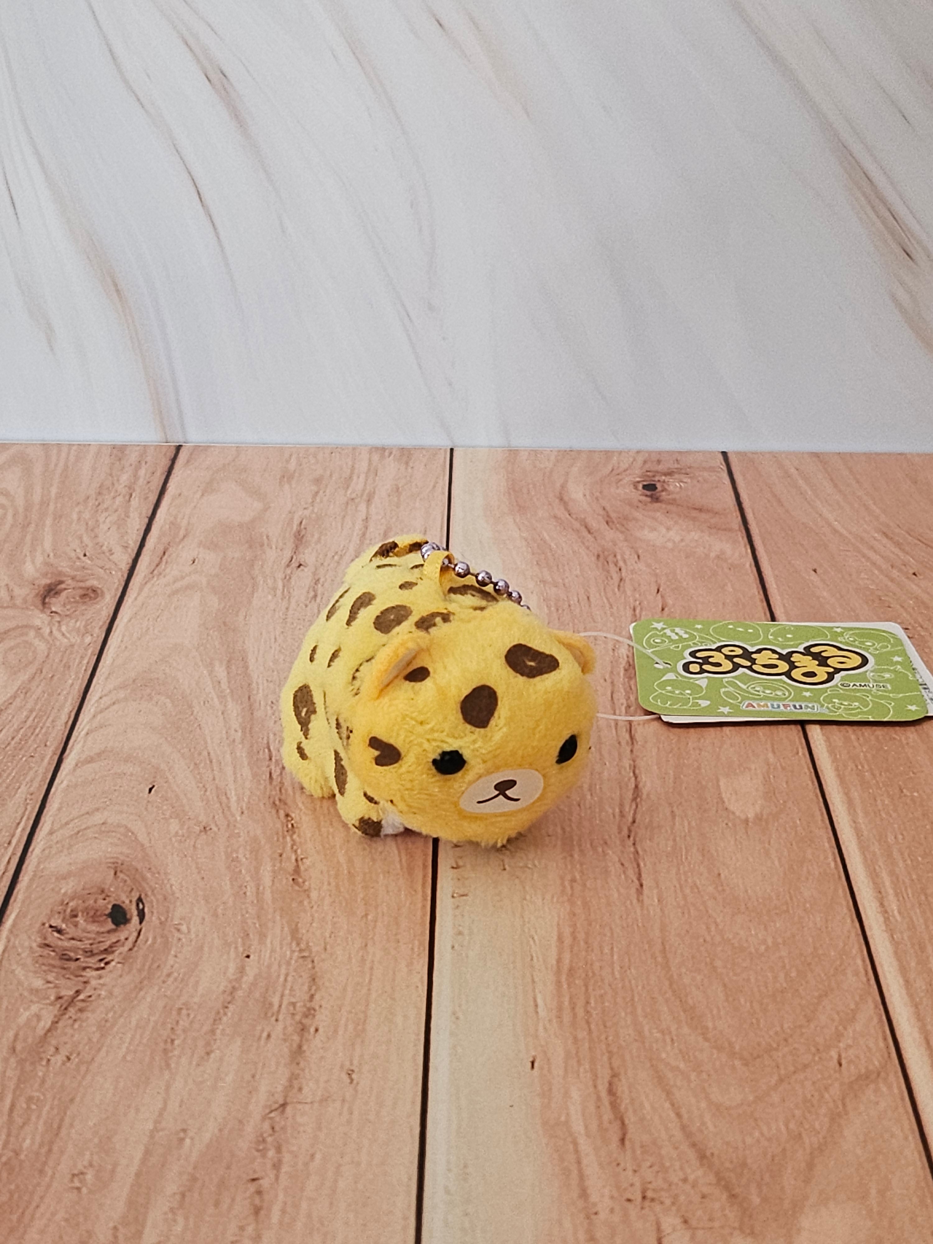 Wild Cats - Puchimaru - Bean-filled Plush Keychain