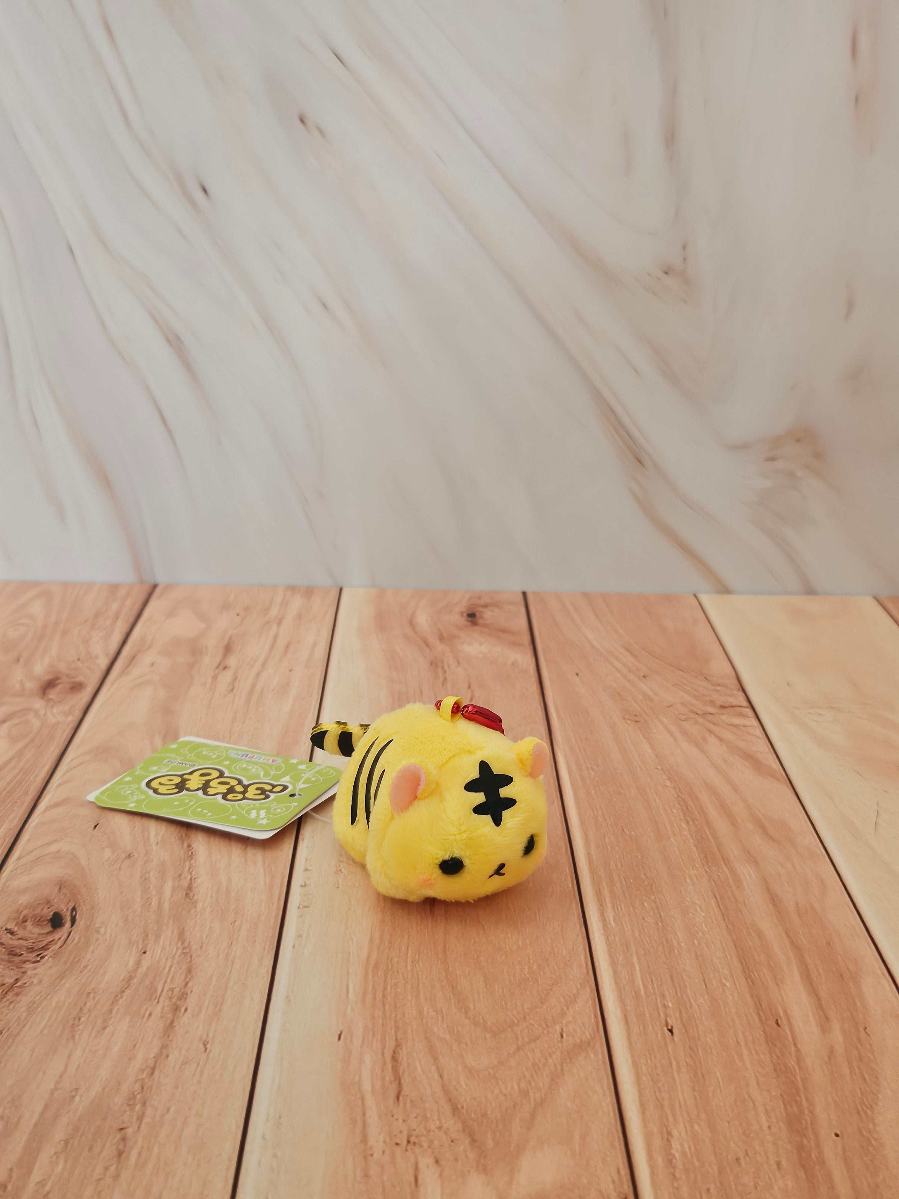 Wild Cats - Puchimaru - Bean-filled Plush Keychain
