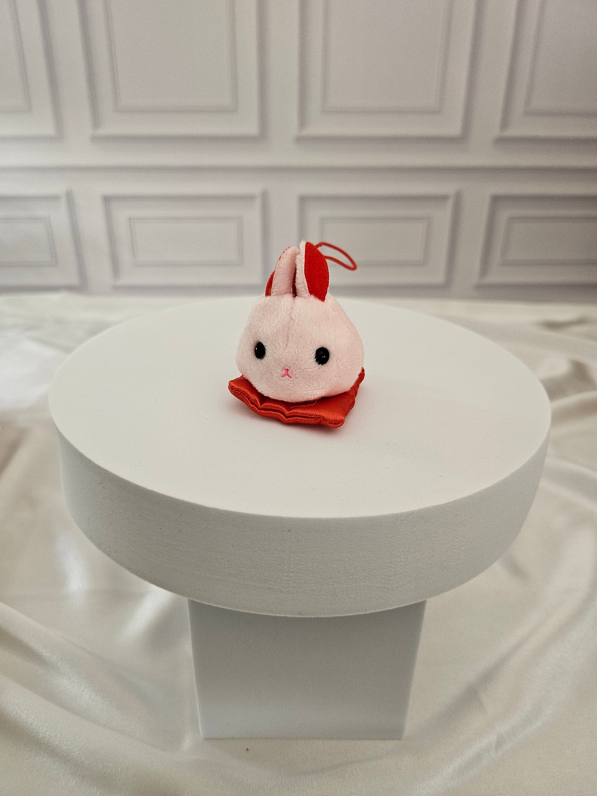 RARE Discountinued - Puchimaru - Mini Animal Bean-filled Plush Keychain