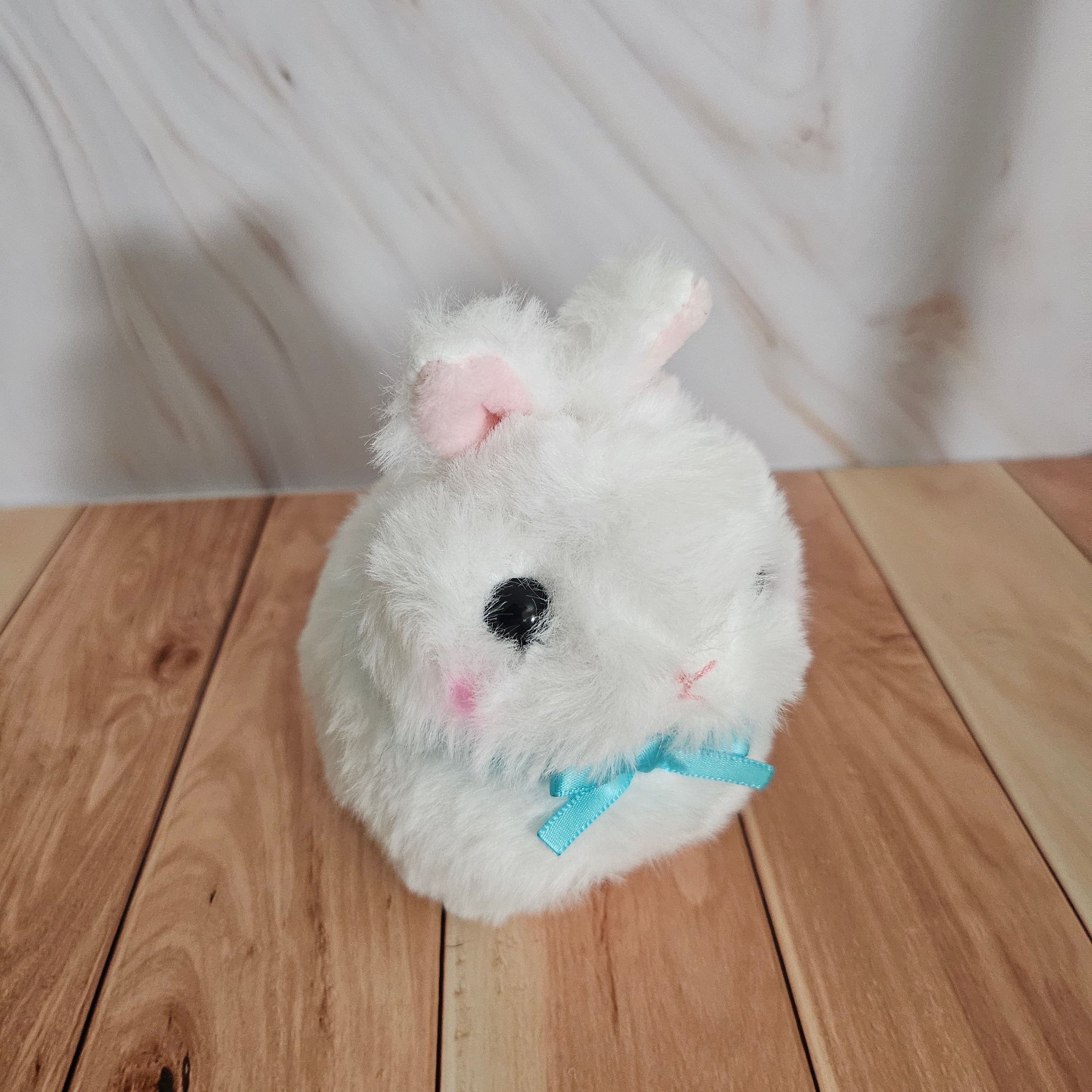 Usadama Fluffy Rabbit - Adorable Soft - Plush Keychain