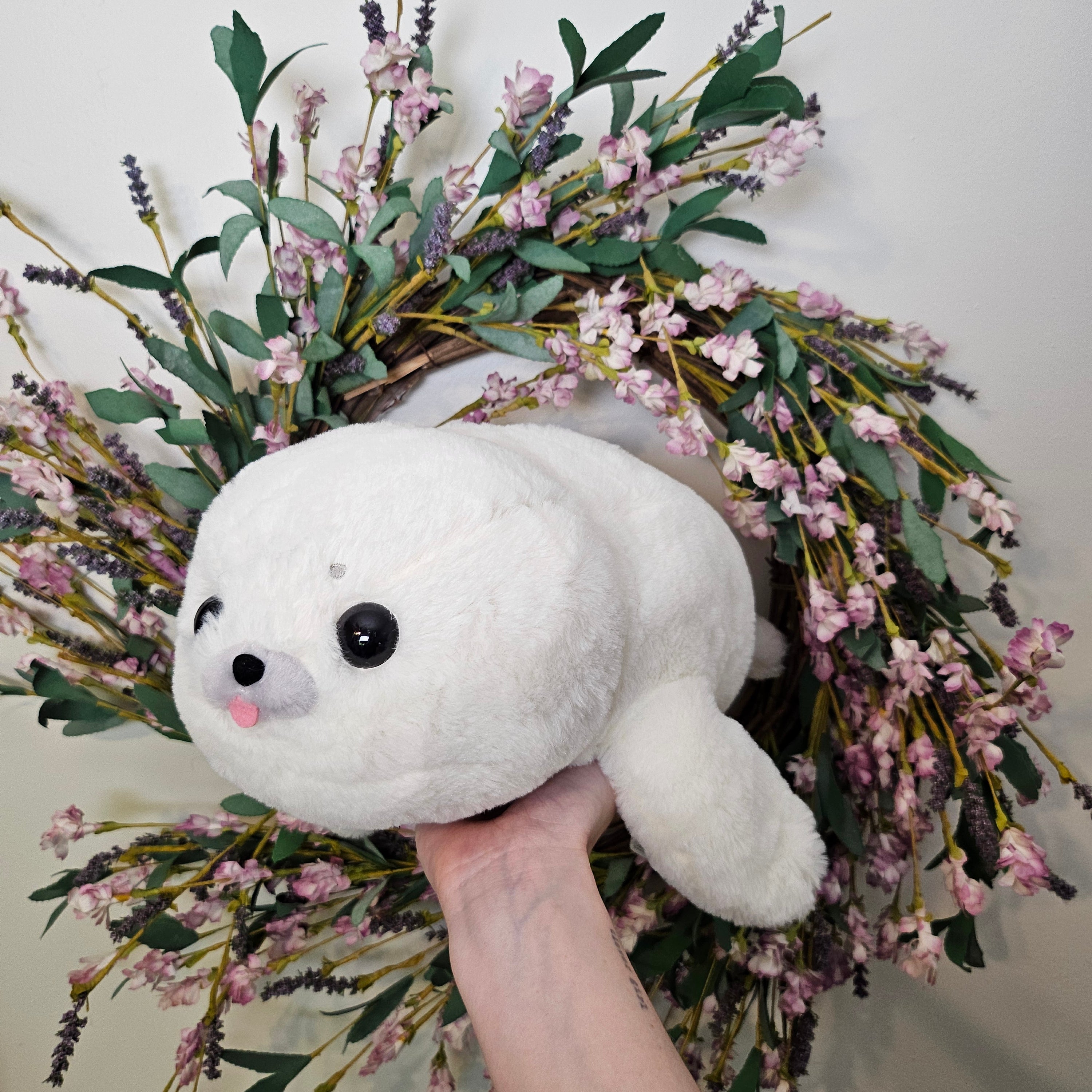 Large Howa Howa Artic Seal - Adorable 42cm Plush