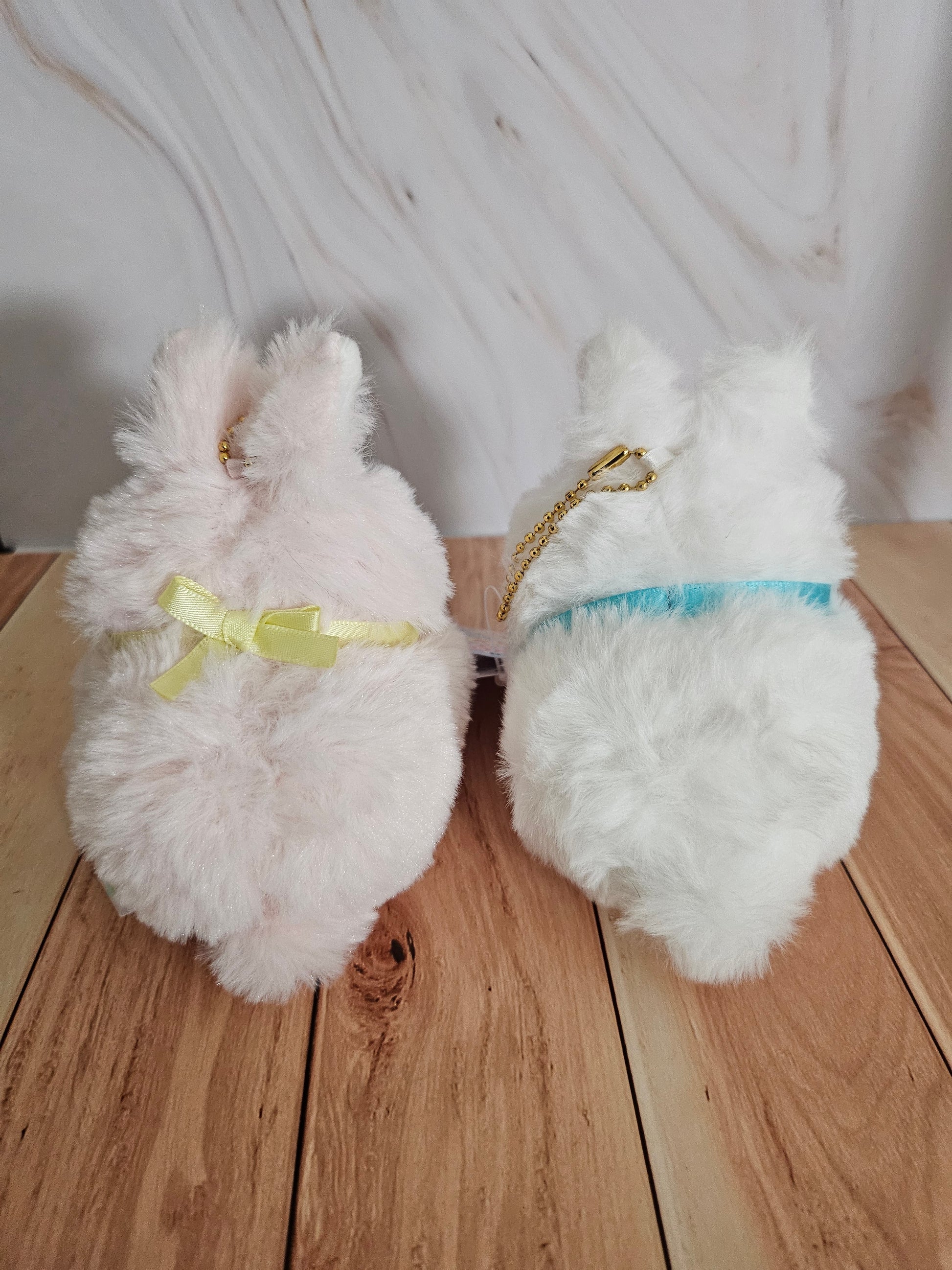 Usadama Fluffy Rabbit - Adorable Soft - Plush Keychain