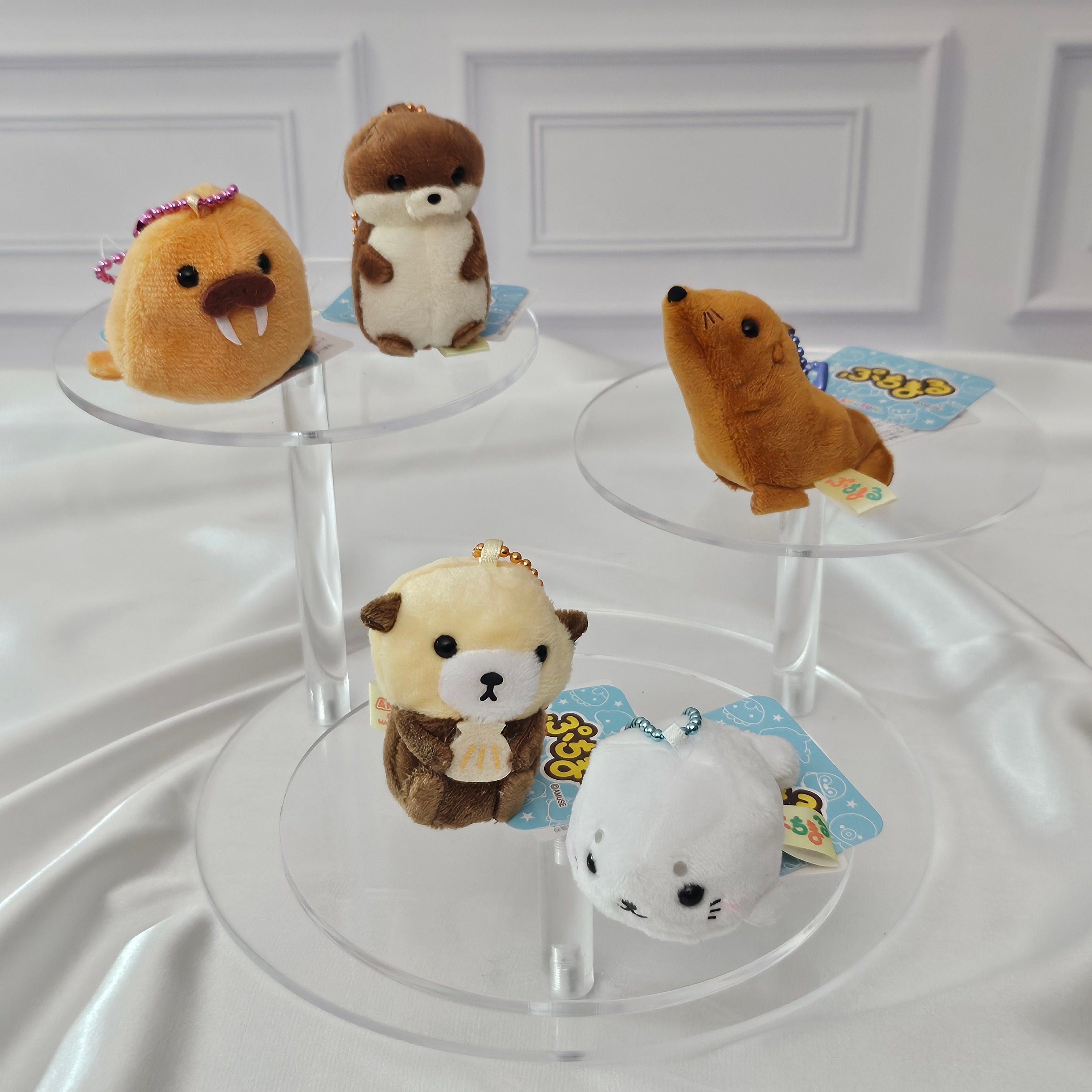 Seals & Co  - Puchimaru - Bean-filled Plush Keychain