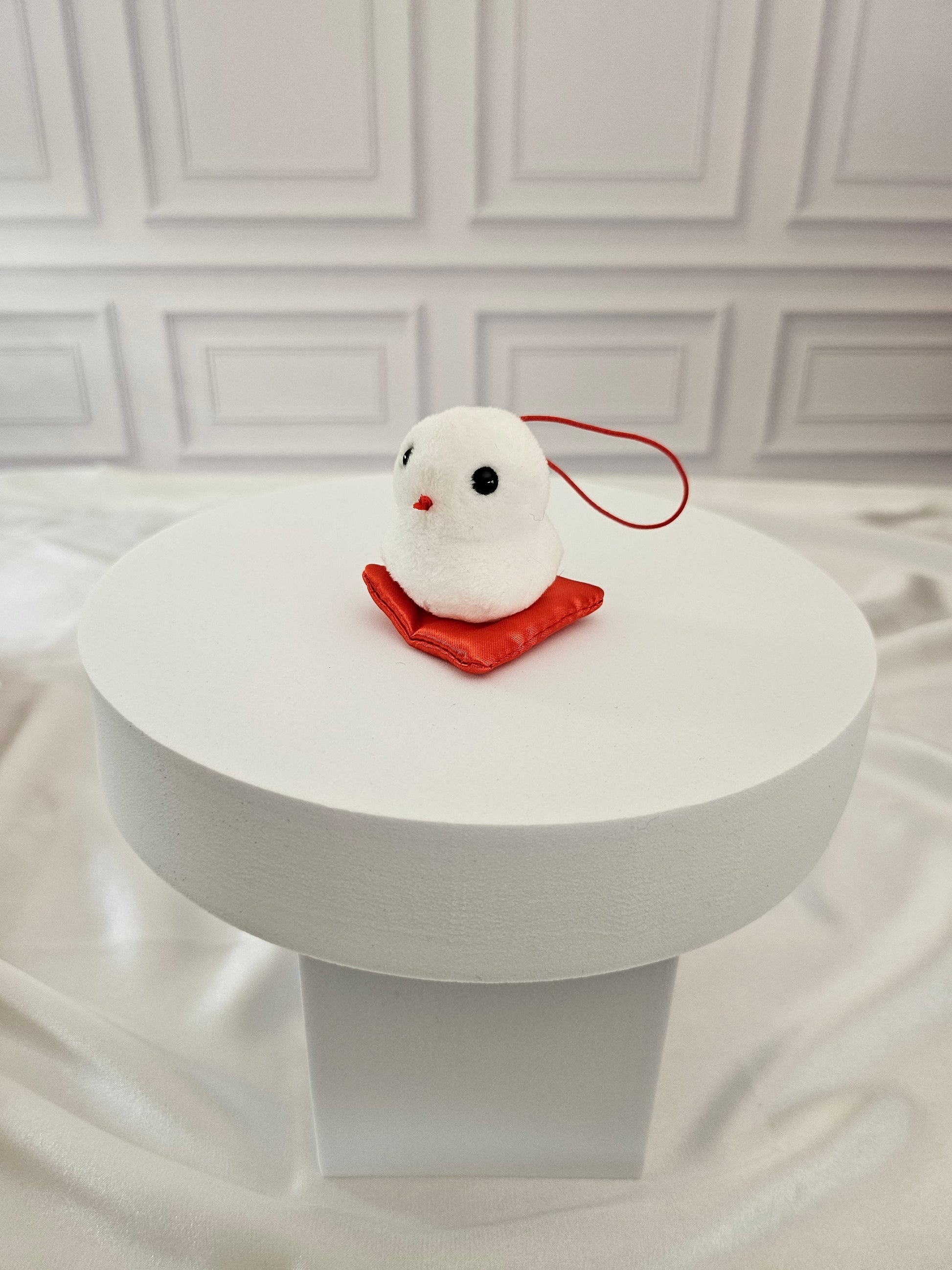 RARE Discountinued - Puchimaru - Mini Animal Bean-filled Plush Keychain