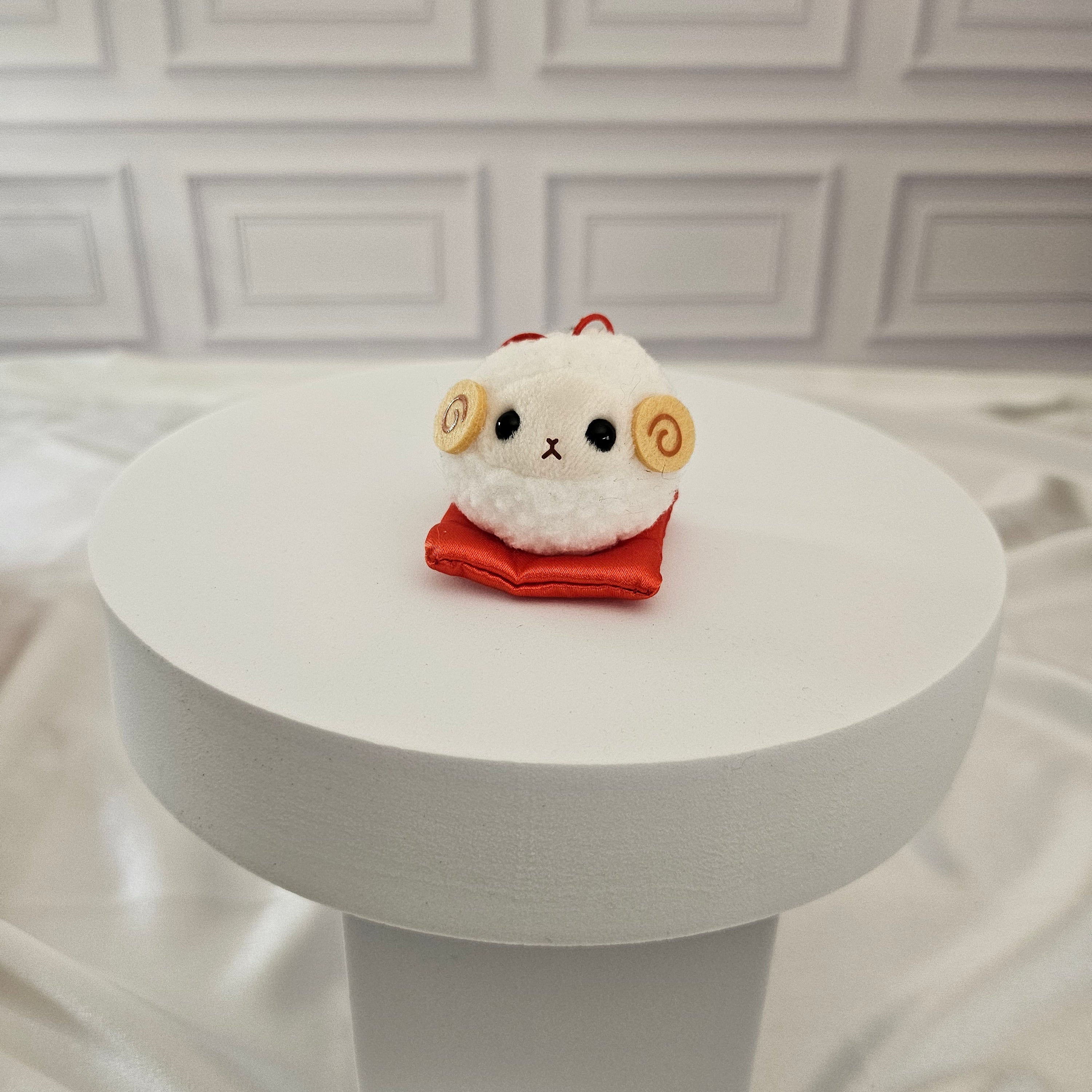 RARE Discountinued - Puchimaru - Mini Animal Bean-filled Plush Keychain