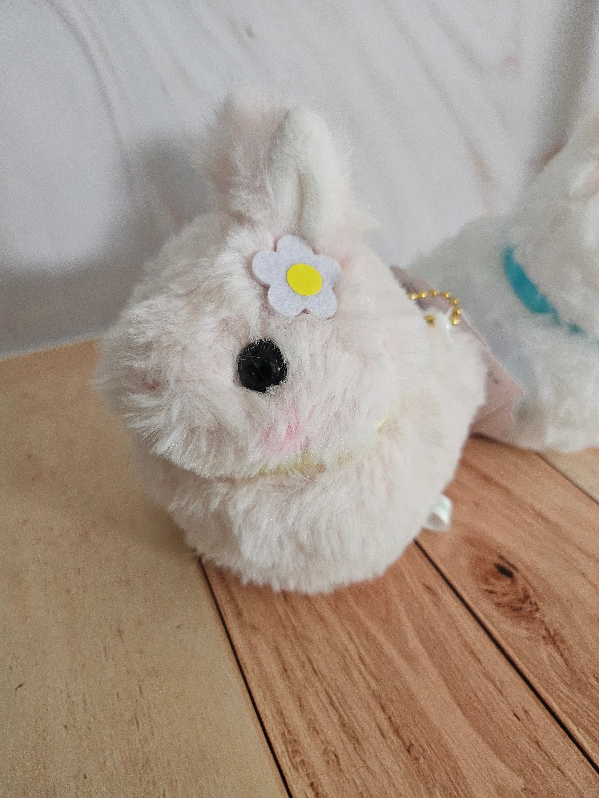 Usadama Fluffy Rabbit - Adorable Soft - Plush Keychain